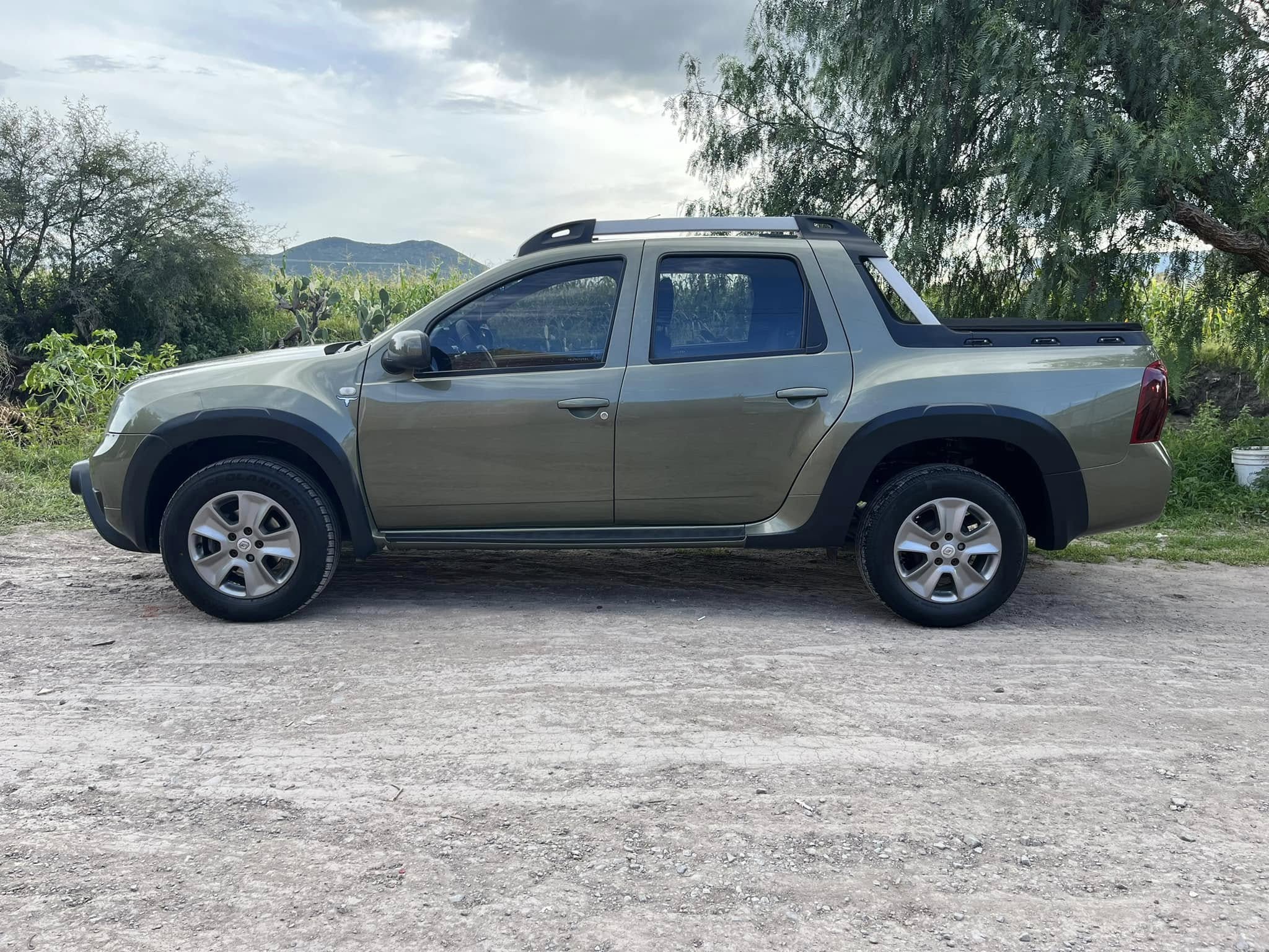 Renault Oroch Exterior